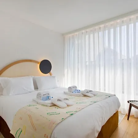 Porto- Boavista Casa Da Musica - Art Gallery Ii * Porto