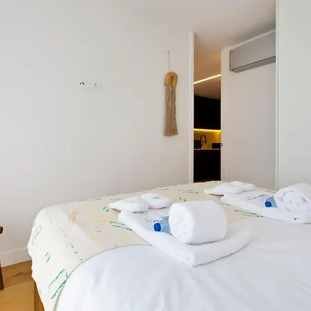 Porto- Boavista Casa Da Musica - Art Gallery Ii * Porto