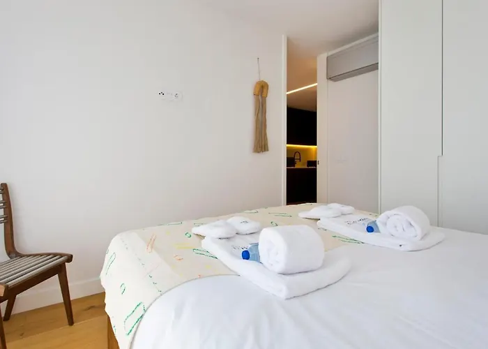 Porto- Boavista Casa Da Musica - Art Gallery Ii * بورتو